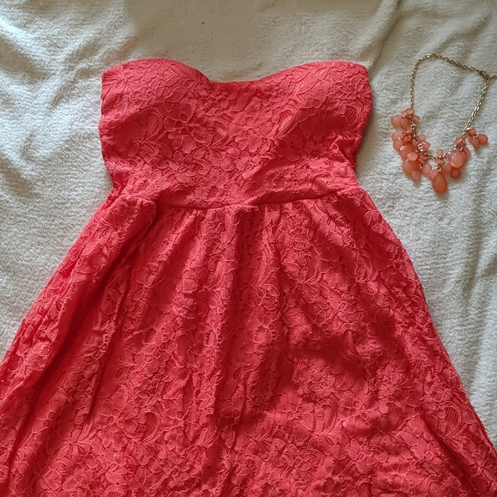Lace strapless dress